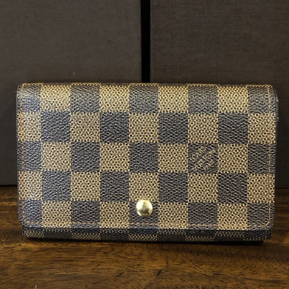 LOUIS VUITTON Damier Ebene Bifold Wallet CA0052 Spain